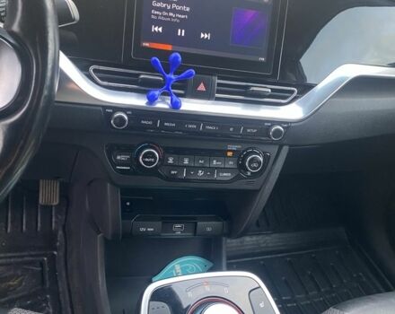 Синій Кіа Niro, об'ємом двигуна 0 л та пробігом 164 тис. км за 20400 $, фото 13 на Automoto.ua