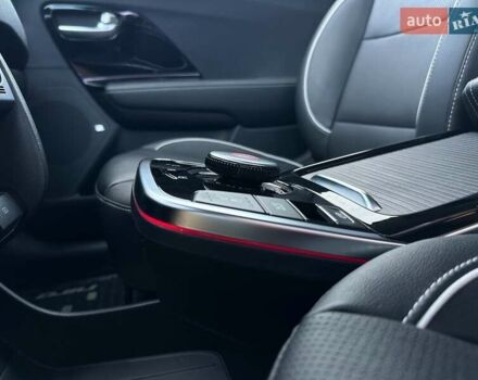 Синий Киа Niro, объемом двигателя 0 л и пробегом 53 тыс. км за 24900 $, фото 78 на Automoto.ua