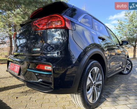 Синій Кіа Niro, об'ємом двигуна 0 л та пробігом 45 тис. км за 23400 $, фото 13 на Automoto.ua