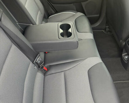 Синій Кіа Niro, об'ємом двигуна 0 л та пробігом 47 тис. км за 24400 $, фото 9 на Automoto.ua