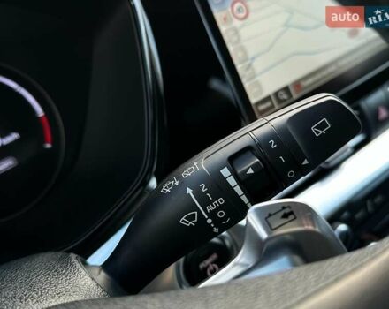 Синий Киа Niro, объемом двигателя 0 л и пробегом 75 тыс. км за 23200 $, фото 39 на Automoto.ua