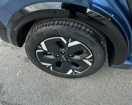 Синій Кіа Niro, об'ємом двигуна 0 л та пробігом 114 тис. км за 24800 $, фото 48 на Automoto.ua