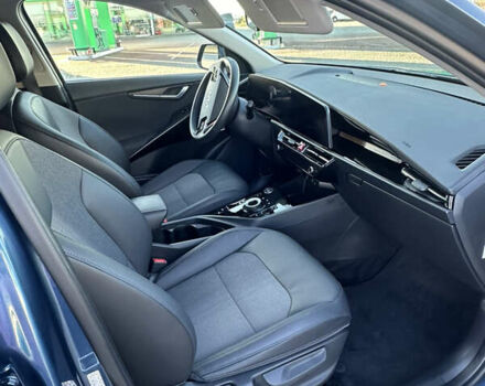 Синий Киа Niro, объемом двигателя 0 л и пробегом 48 тыс. км за 23850 $, фото 33 на Automoto.ua