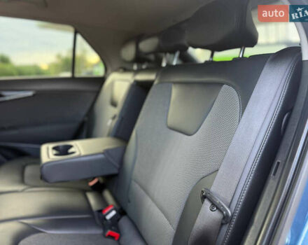 Синий Киа Niro, объемом двигателя 0 л и пробегом 108 тыс. км за 22350 $, фото 94 на Automoto.ua