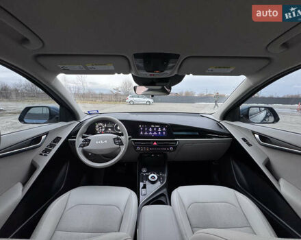 Синій Кіа Niro, об'ємом двигуна 0 л та пробігом 34 тис. км за 23400 $, фото 13 на Automoto.ua