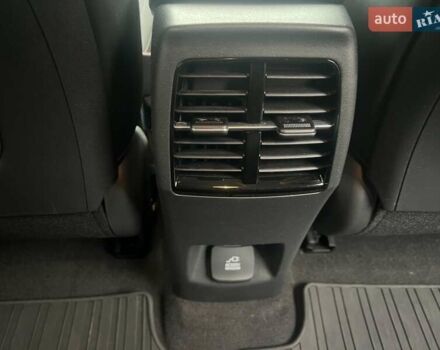 Синій Кіа Niro, об'ємом двигуна 0 л та пробігом 21 тис. км за 25300 $, фото 30 на Automoto.ua