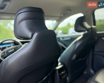 Синий Киа Niro, объемом двигателя 0 л и пробегом 108 тыс. км за 22350 $, фото 95 на Automoto.ua