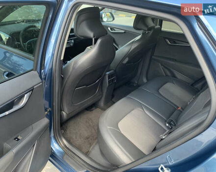 Синій Кіа Niro, об'ємом двигуна 0 л та пробігом 137 тис. км за 20500 $, фото 20 на Automoto.ua