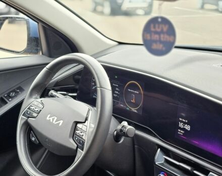 Синій Кіа Niro, об'ємом двигуна 0 л та пробігом 170 тис. км за 19999 $, фото 6 на Automoto.ua