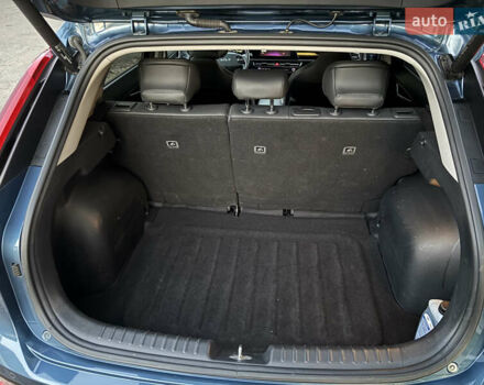 Синій Кіа Niro, об'ємом двигуна 0 л та пробігом 120 тис. км за 22500 $, фото 14 на Automoto.ua