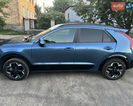 Синій Кіа Niro, об'ємом двигуна 0 л та пробігом 120 тис. км за 22500 $, фото 2 на Automoto.ua