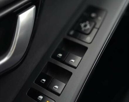 Синій Кіа Niro, об'ємом двигуна 0 л та пробігом 123 тис. км за 23900 $, фото 8 на Automoto.ua