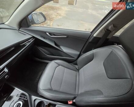 Синій Кіа Niro, об'ємом двигуна 0 л та пробігом 123 тис. км за 23900 $, фото 20 на Automoto.ua