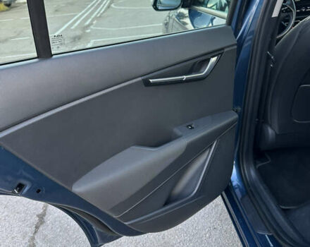 Синій Кіа Niro, об'ємом двигуна 0 л та пробігом 114 тис. км за 24800 $, фото 41 на Automoto.ua