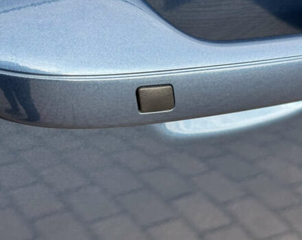 Синий Киа Niro, объемом двигателя 0 л и пробегом 18 тыс. км за 27400 $, фото 25 на Automoto.ua