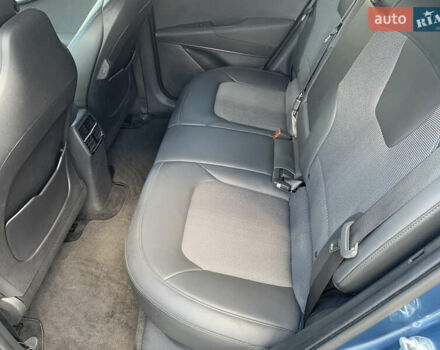 Синій Кіа Niro, об'ємом двигуна 0 л та пробігом 137 тис. км за 20500 $, фото 22 на Automoto.ua