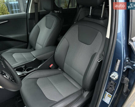 Синий Киа Niro, объемом двигателя 0 л и пробегом 46 тыс. км за 23999 $, фото 12 на Automoto.ua