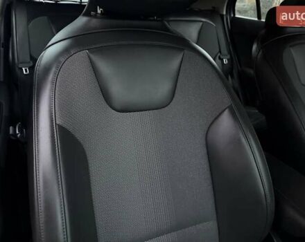 Синій Кіа Niro, об'ємом двигуна 0 л та пробігом 59 тис. км за 24950 $, фото 82 на Automoto.ua