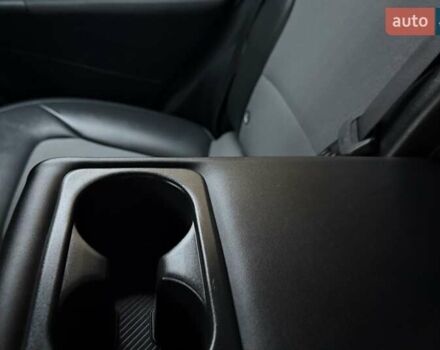 Синій Кіа Niro, об'ємом двигуна 0 л та пробігом 59 тис. км за 24950 $, фото 52 на Automoto.ua