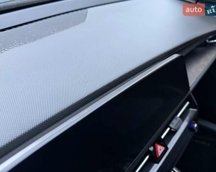 Синій Кіа Niro, об'ємом двигуна 0 л та пробігом 59 тис. км за 24950 $, фото 59 на Automoto.ua