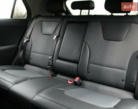 Синій Кіа Niro, об'ємом двигуна 0 л та пробігом 81 тис. км за 20800 $, фото 21 на Automoto.ua