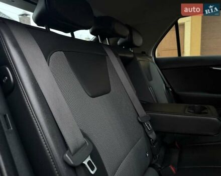 Синій Кіа Niro, об'ємом двигуна 0 л та пробігом 59 тис. км за 24950 $, фото 69 на Automoto.ua