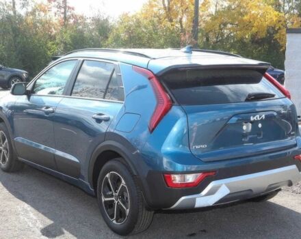Синий Киа Niro, объемом двигателя 1.6 л и пробегом 10 тыс. км за 15000 $, фото 4 на Automoto.ua