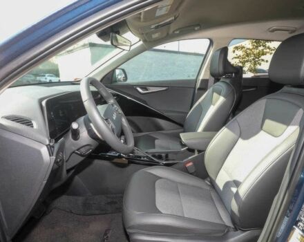 Синий Киа Niro, объемом двигателя 1.6 л и пробегом 10 тыс. км за 15000 $, фото 8 на Automoto.ua