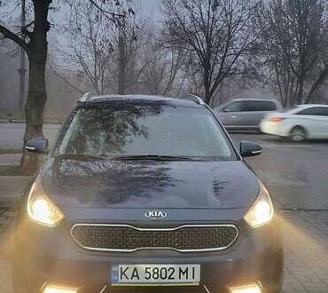 Киа Niro 2017 в Хмельницком на Automoto.ua Синий Киа Niro, объемом двигателя 1.58 л и пробегом 170 тыс. км за 16000 $, фото 1 на Automoto.ua