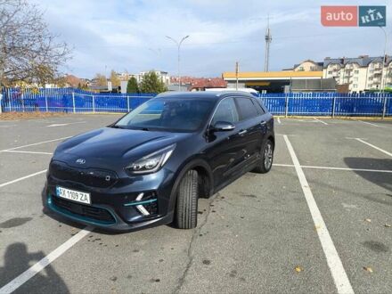 Кіа Niro 2018 у Ужгороді на Automoto.ua Синій Кіа Niro, об'ємом двигуна 0 л та пробігом 128 тис. км за 19300 $, фото 1 на Automoto.ua