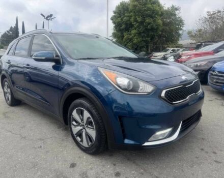 Синий Киа Niro, объемом двигателя 1.6 л и пробегом 41 тыс. км за 10300 $, фото 1 на Automoto.ua