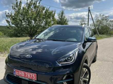 Синий Киа Niro, объемом двигателя 0 л и пробегом 120 тыс. км за 18700 $, фото 1 на Automoto.ua