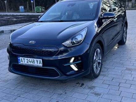 Синий Киа Niro, объемом двигателя 0 л и пробегом 182 тыс. км за 17500 $, фото 1 на Automoto.ua