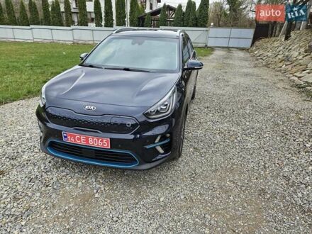 Киа Niro 2019 в Ивано-Франковске на Automoto.ua Синий Киа Niro, объемом двигателя 0 л и пробегом 142 тыс. км за 17850 $, фото 1 на Automoto.ua