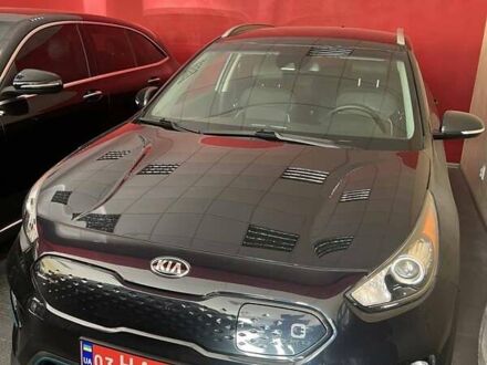 Синий Киа Niro, объемом двигателя 0 л и пробегом 137 тыс. км за 16500 $, фото 1 на Automoto.ua