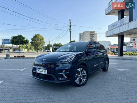 Киа Niro 2019 в Ровно на Automoto.ua Синий Киа Niro, объемом двигателя 0 л и пробегом 187 тыс. км за 17600 $, фото 1 на Automoto.ua