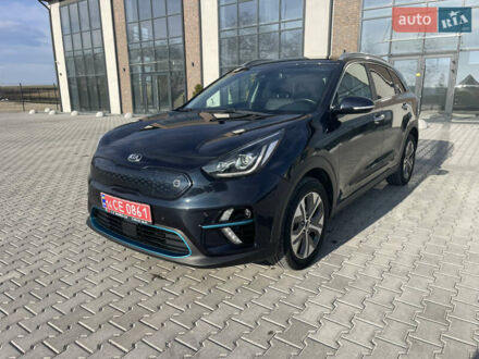 Киа Niro 2019 в Тернополе на Automoto.ua Синий Киа Niro, объемом двигателя 0 л и пробегом 115 тыс. км за 17200 $, фото 1 на Automoto.ua