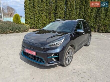 Киа Niro 2019 в Тернополе на Automoto.ua Синий Киа Niro, объемом двигателя 0 л и пробегом 142 тыс. км за 18000 $, фото 1 на Automoto.ua
