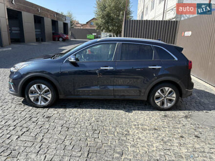 Синій Кіа Niro, об'ємом двигуна 0 л та пробігом 110 тис. км за 19500 $, фото 1 на Automoto.ua