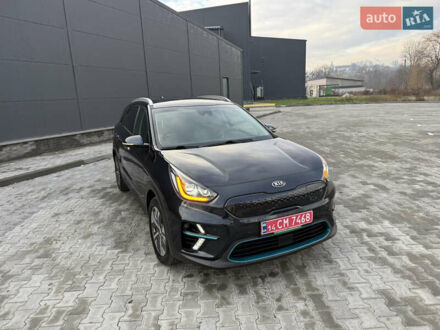 Синий Киа Niro, объемом двигателя 0 л и пробегом 168 тыс. км за 16800 $, фото 1 на Automoto.ua