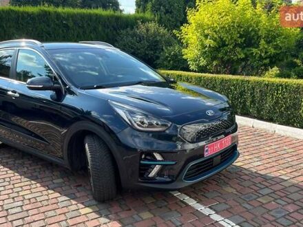 Синий Киа Niro, объемом двигателя 0 л и пробегом 143 тыс. км за 17900 $, фото 1 на Automoto.ua