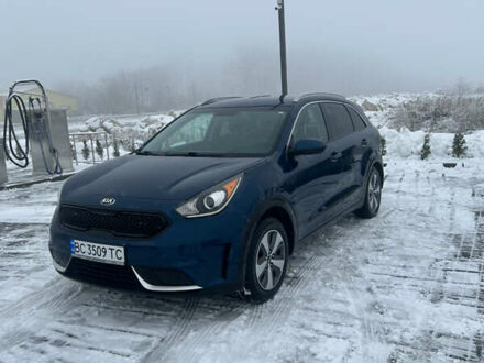 Синій Кіа Niro, об'ємом двигуна 1.58 л та пробігом 92 тис. км за 16999 $, фото 1 на Automoto.ua
