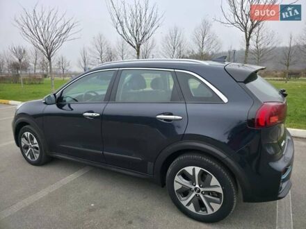 Синий Киа Niro, объемом двигателя 0 л и пробегом 92 тыс. км за 18900 $, фото 1 на Automoto.ua