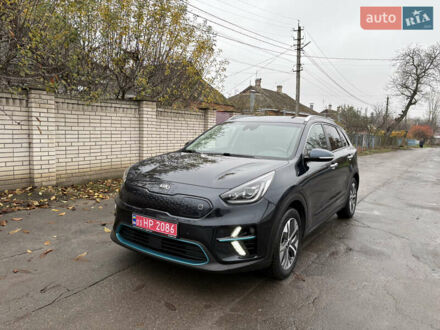 Синий Киа Niro, объемом двигателя 0 л и пробегом 115 тыс. км за 19900 $, фото 1 на Automoto.ua