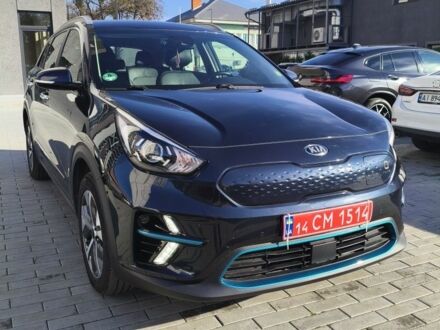 Синій Кіа Niro, об'ємом двигуна 0 л та пробігом 100 тис. км за 19300 $, фото 1 на Automoto.ua