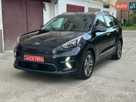 Кіа Niro 2020 у Івано-Франківську на Automoto.ua Синій Кіа Niro, об'ємом двигуна 0 л та пробігом 83 тис. км за 18600 $, фото 1 на Automoto.ua