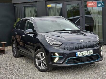 Киа Niro 2020 в Тернополе на Automoto.ua Синий Киа Niro, объемом двигателя 0 л и пробегом 69 тыс. км за 17999 $, фото 1 на Automoto.ua