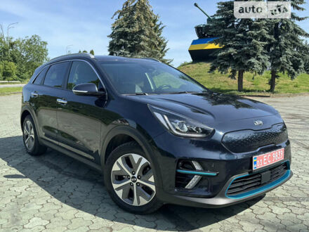 Синий Киа Niro, объемом двигателя 0 л и пробегом 144 тыс. км за 19500 $, фото 1 на Automoto.ua