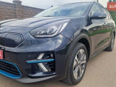 Синій Кіа Niro, об'ємом двигуна 0 л та пробігом 140 тис. км за 18800 $, фото 1 на Automoto.ua
