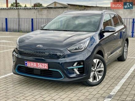 Киа Niro 2020 в Тернополе на Automoto.ua Синий Киа Niro, объемом двигателя 0 л и пробегом 64 тыс. км за 18950 $, фото 1 на Automoto.ua